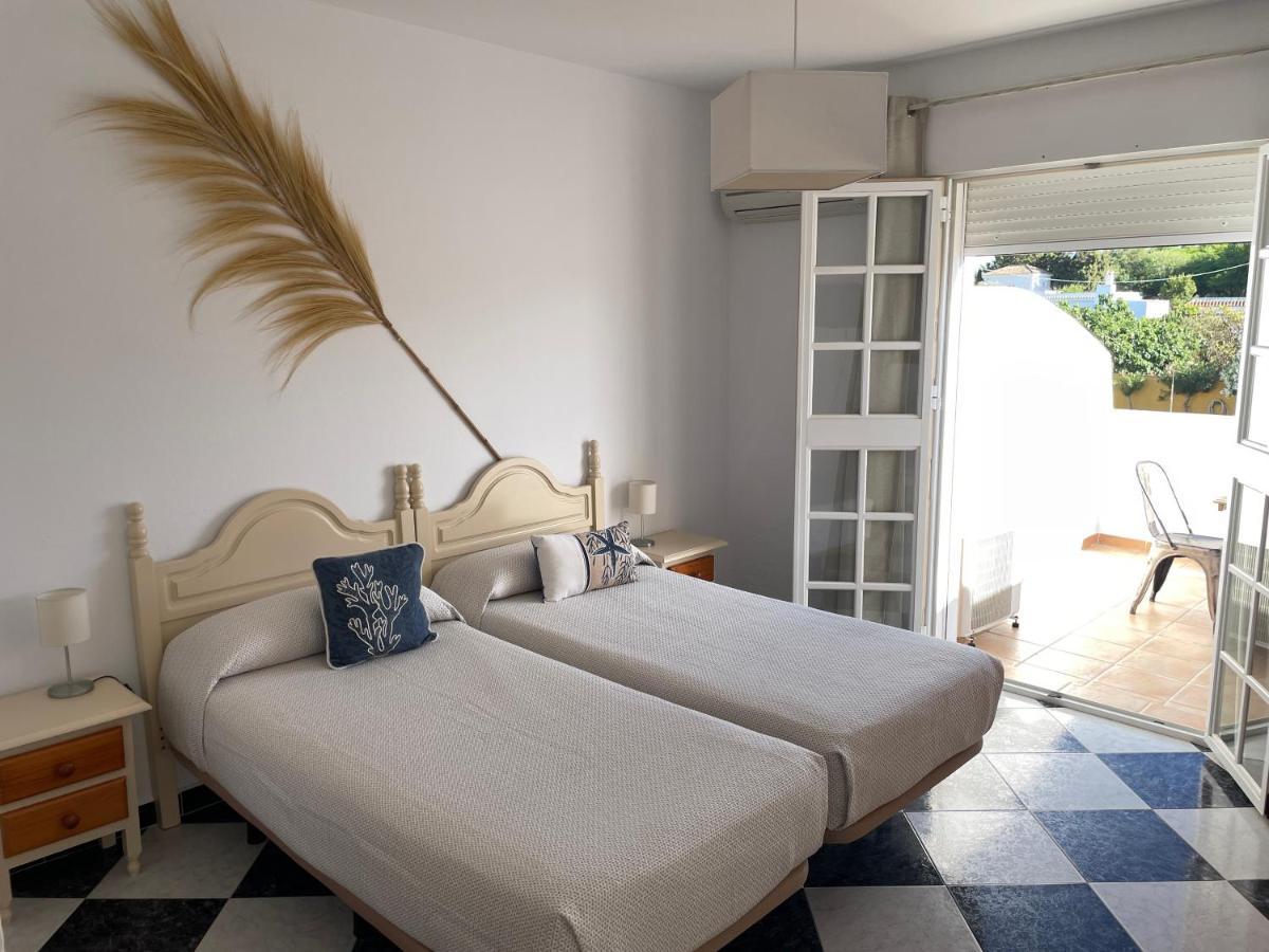 Hostal Del Faro Conil De La Frontera Ngoại thất bức ảnh