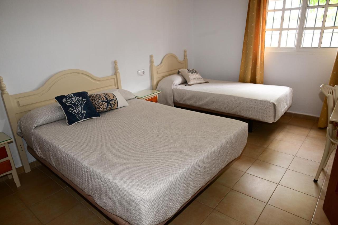 Hostal Del Faro Conil De La Frontera Ngoại thất bức ảnh