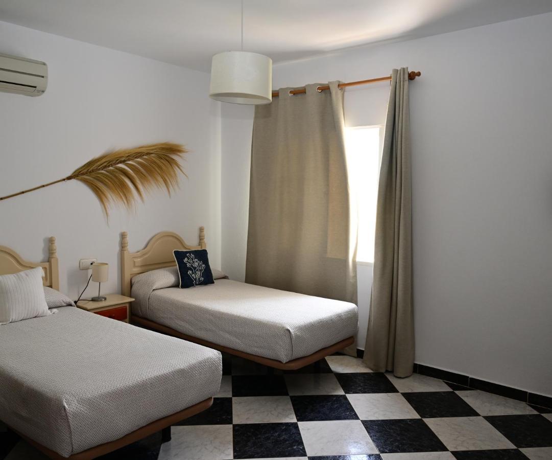 Hostal Del Faro Conil De La Frontera Ngoại thất bức ảnh