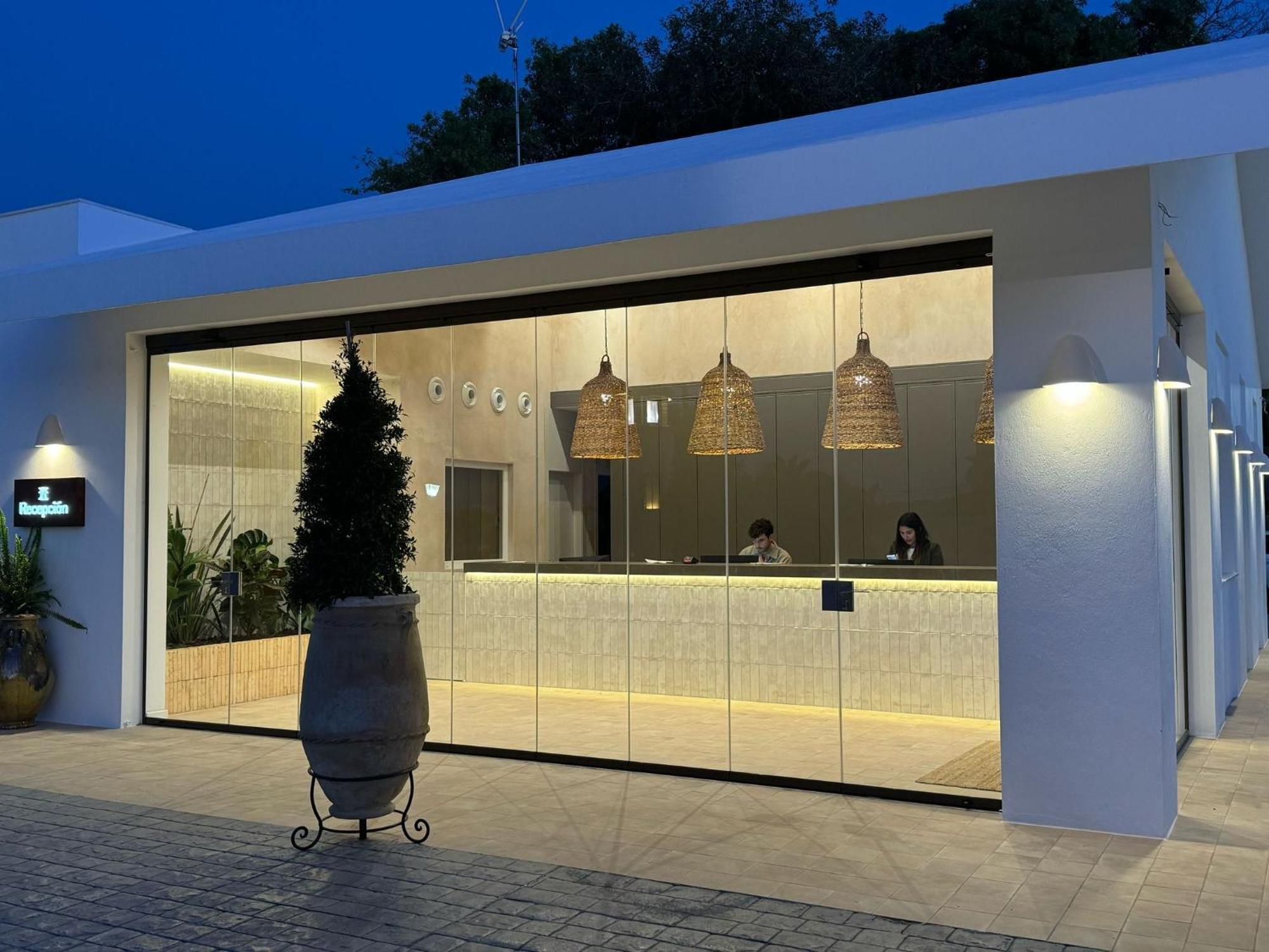 Hostal Del Faro Conil De La Frontera Ngoại thất bức ảnh